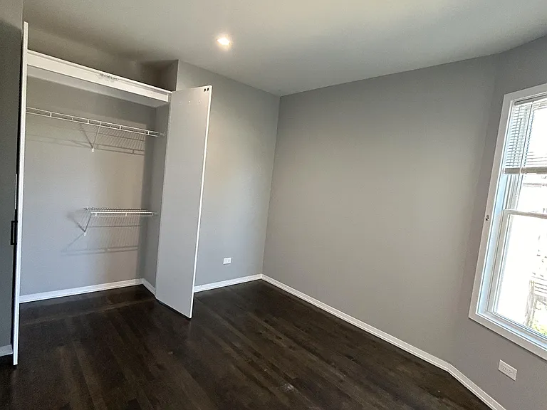 3673 N Elston Ave — Photo 10