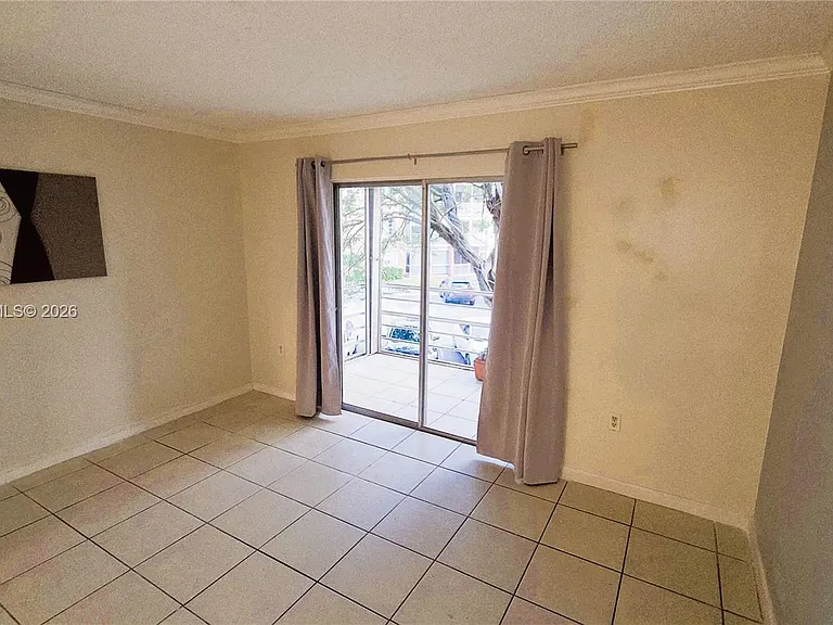 4344 NW 9th Ave #10-2B — Photo 6