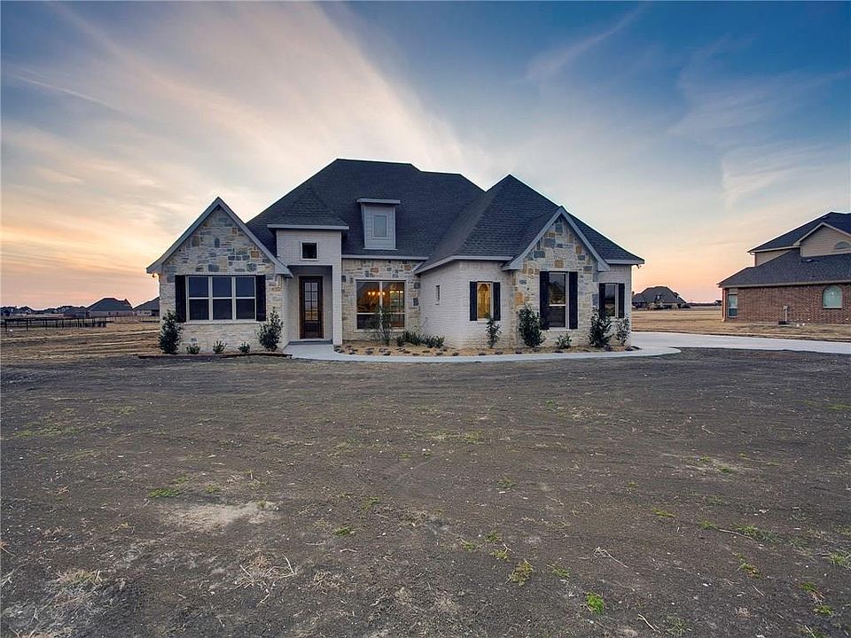 1st image of 1500 Bell Haven Ct