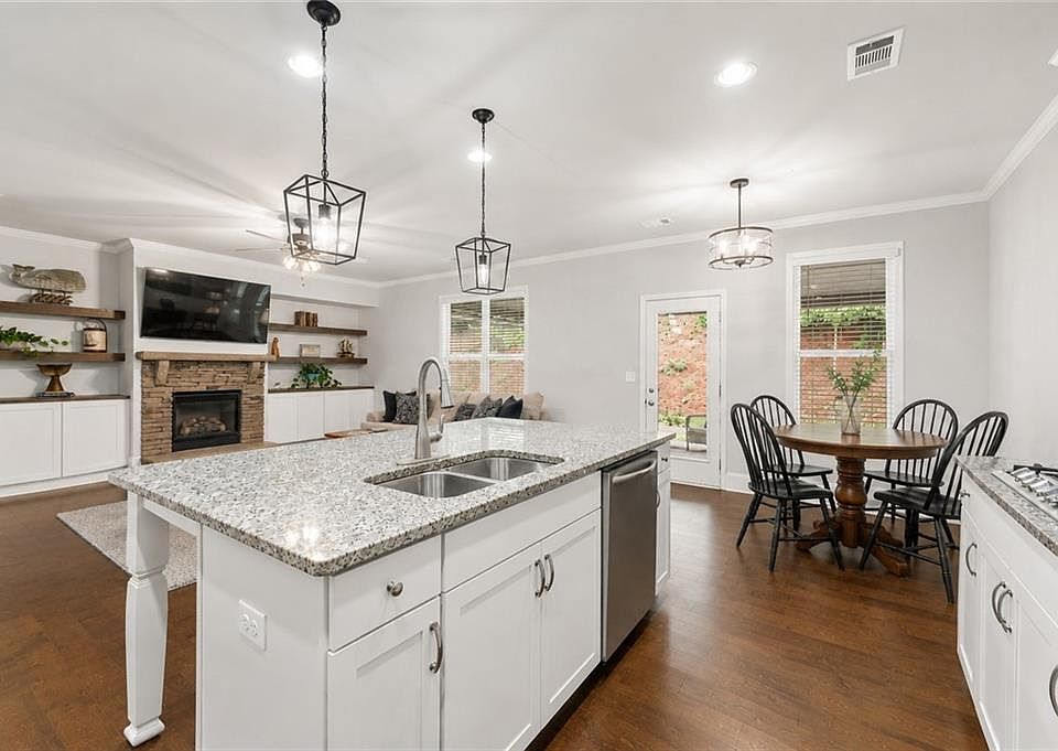 1st image of 234 Orchard Trl