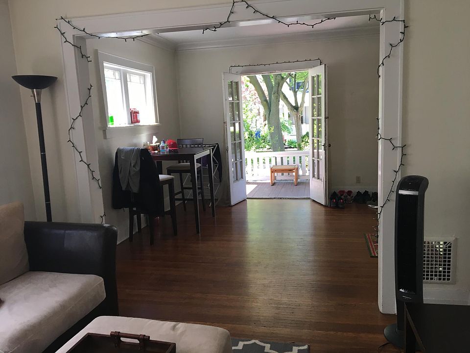 2nd image of 20 Homer St #1