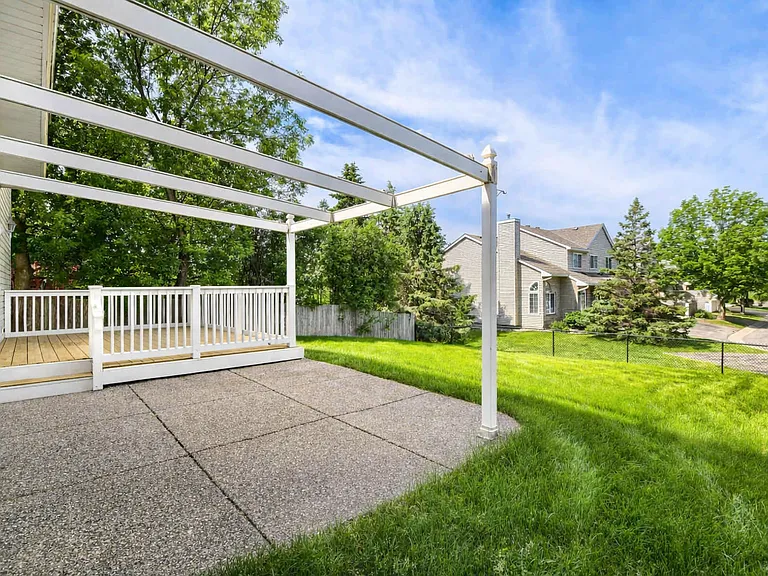 13161 Fordham Ct — Photo 21