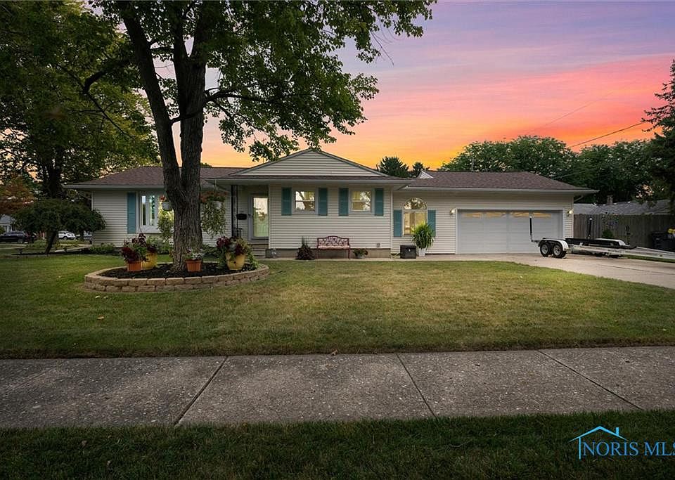 1st image of 719 Sandralee Dr