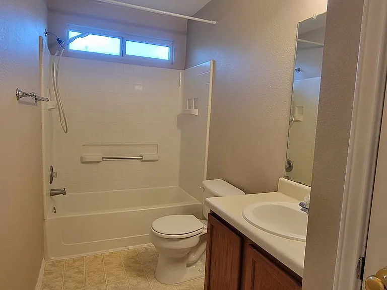730 Blair Ave — Photo 9
