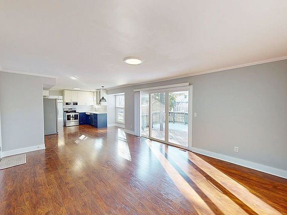2nd image of 2917 Badger Dr