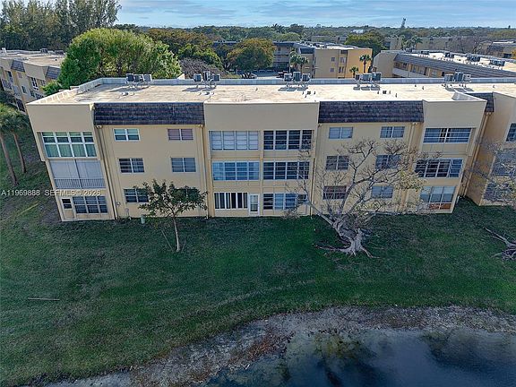 3rd image of 5851 NW 62nd Ave APT 210