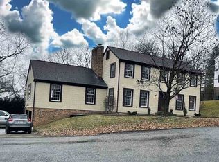 2124 Magnolia Ct, Ashland, KY 41102