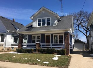 839 Hayes Ave, Racine, WI 53405