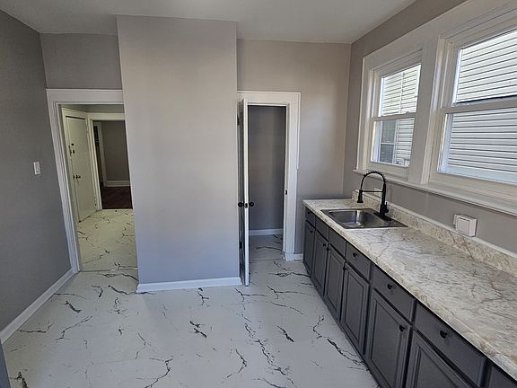 5th image of 59 Chelsea Ave Floor 1