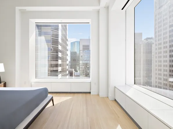 432 Park Avenue image 11 of 15