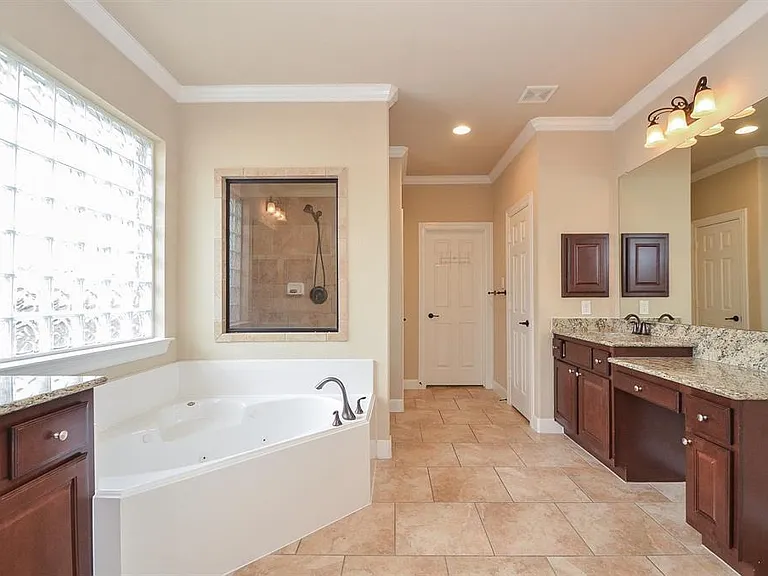 510 McAllister Ave — Photo 22