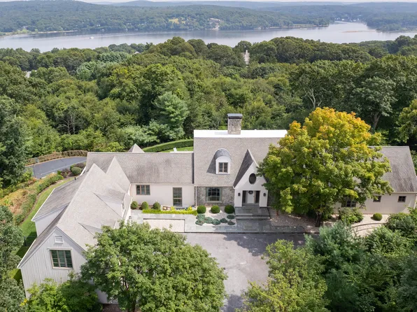 138 River Road, Deep River, CT 06417