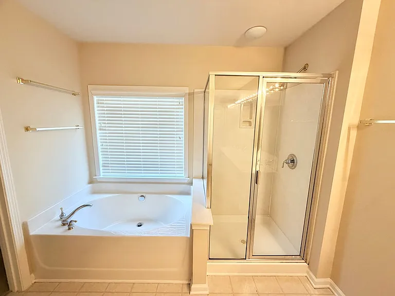 12611 Provincetowne Dr — Photo 21