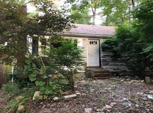 562 Sandwich Rd, East Falmouth, MA 02536