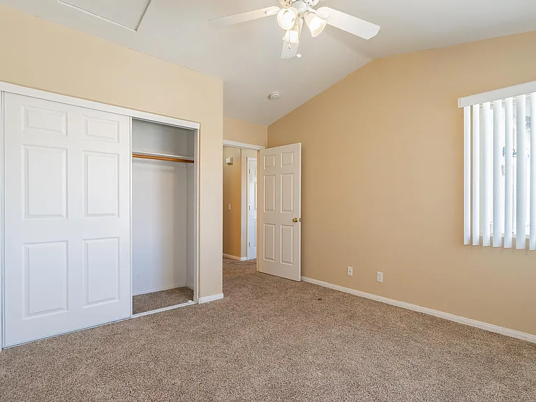 1822 Big Horn St — Photo 24