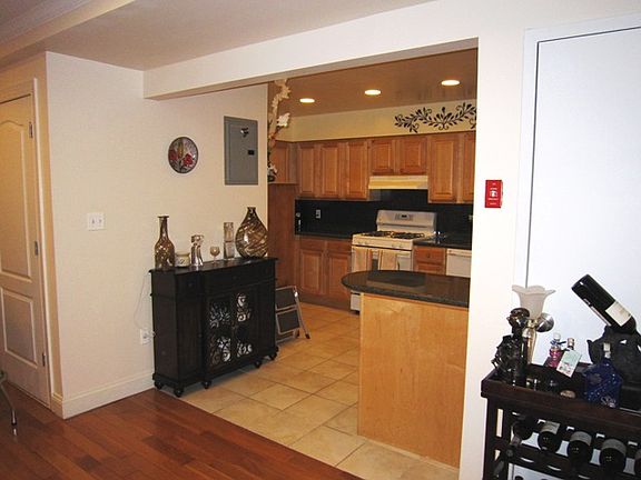 3rd image of 83-71 116th St #3A