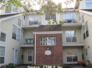 324 Carriage Crossing Ln, Middletown, CT 06457