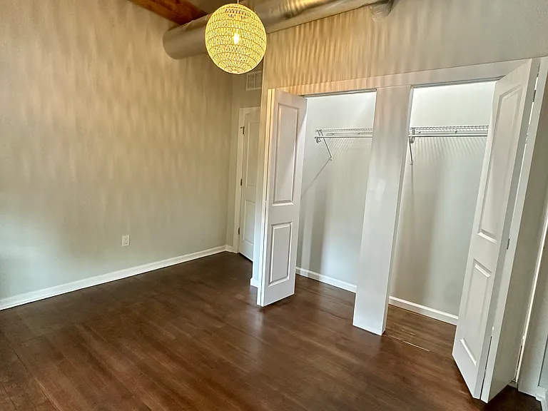 1619 Starkweather Ave #3 — Photo 8
