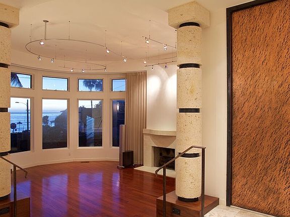 4th image of 6679 Vista Del Mar Ave