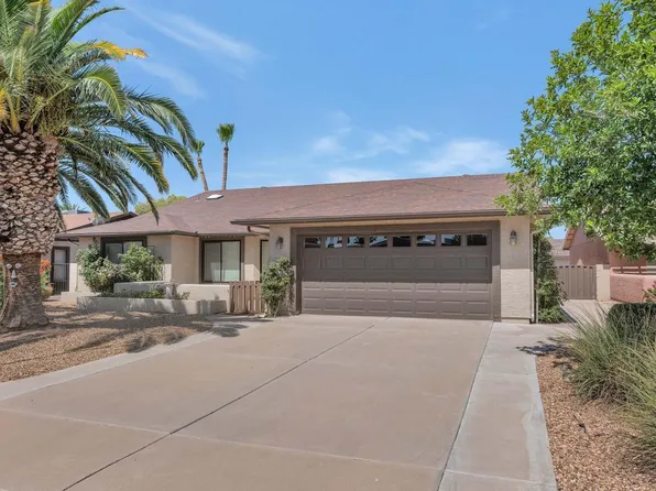 26602 S NICKLAUS Drive, Sun Lakes, AZ 85248