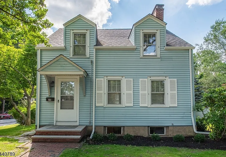 30 Stiles Ave — Photo 3