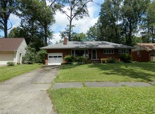 1792 Oakdale Dr NW, Warren, OH