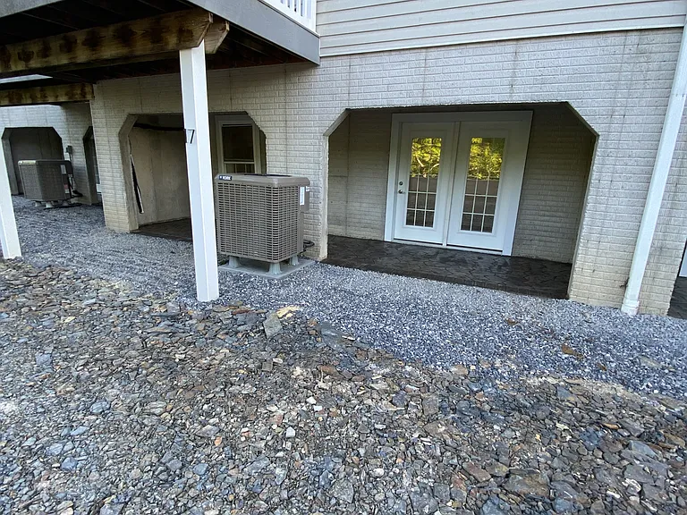 65 Woods Edge Rd #17 — Photo 2