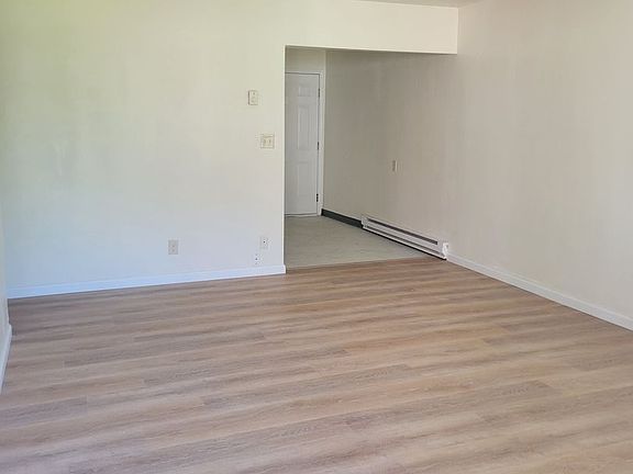 2nd image of 2551-2578 Hyde Ct SE #2557