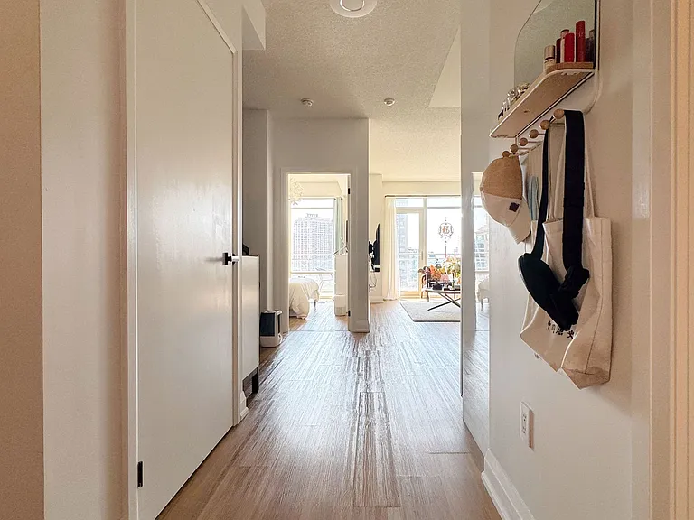 365 Prince Of Wales Dr #1203 — Photo 9