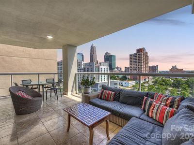 520 E Martin Luther King Jr Blvd #1002, Charlotte, NC, 28202