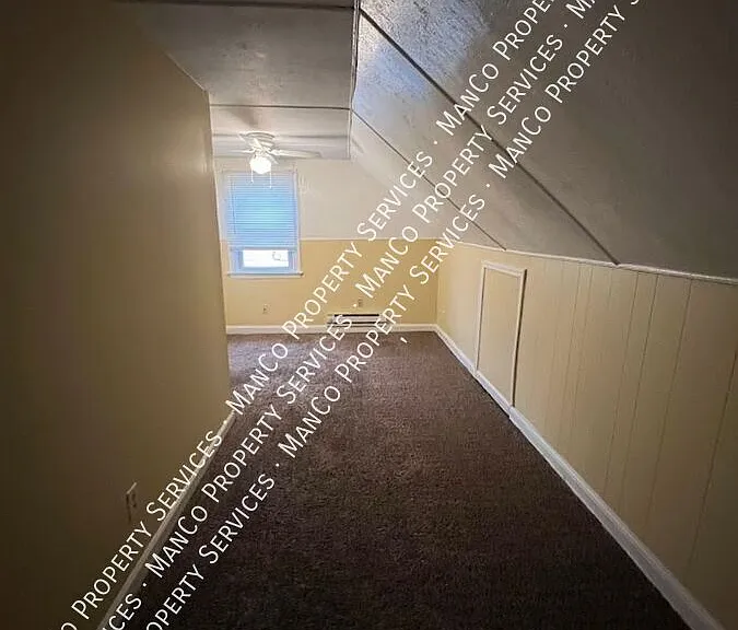 1019 Cherry Dr — Photo 3