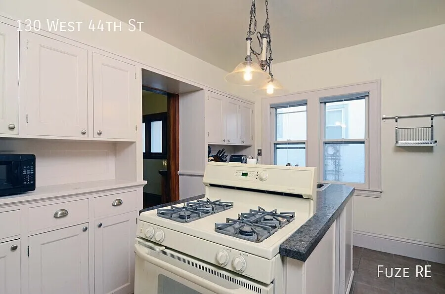 Gorgeous 3 Bed, 2 Bath Kingfield Home Available 9/10! — Photo 3