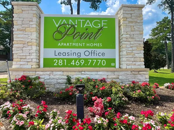 Vantage Point Apartments