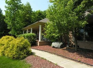735 Westwood Dr, Newark, OH 43055