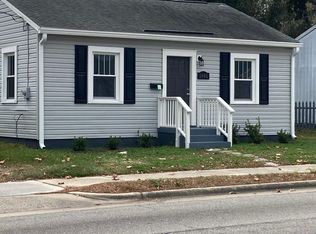 1406 Wooster St, Wilmington, NC 28401