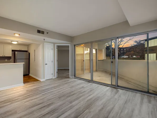 900 19th Ave S APT 103, Nashville, TN 37212