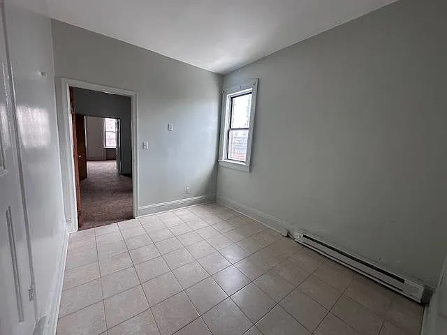 207 15th St #4L — Photo 6