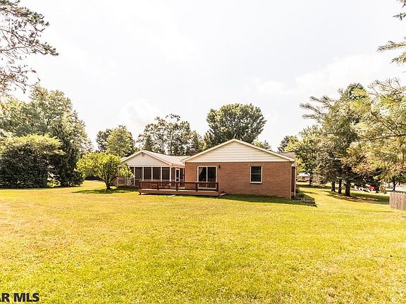 5th image of 1621 Glenwood Cir