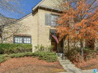1387 Inverness Cove Dr, Birmingham, AL 35242
