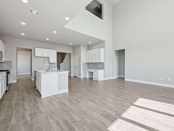 6th image of this home
