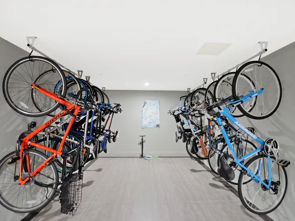 2183 3rd Avenue image 8 of 12