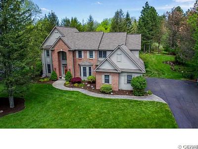 7670 Pine Tree Dr, Victor, NY, 14564