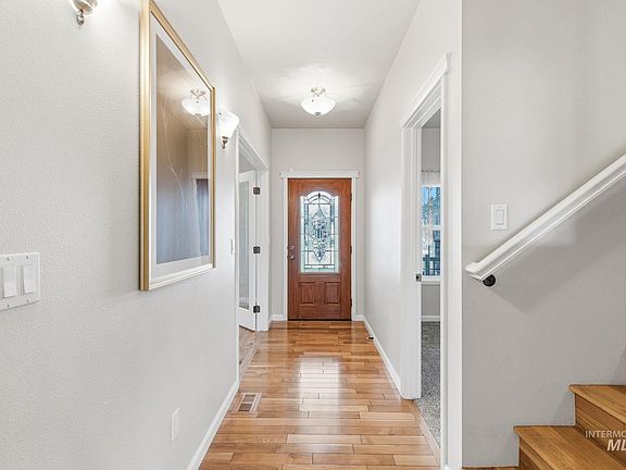 3rd image of 677 E Halpin Dr