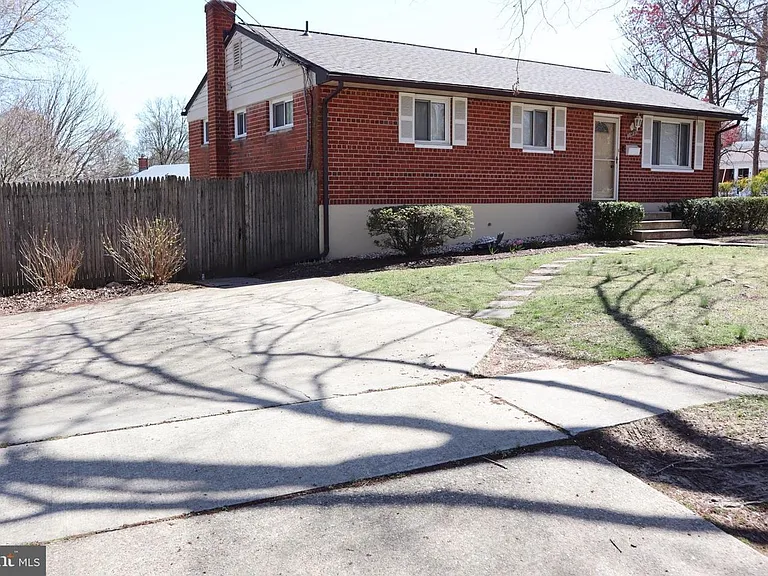 11501 Monongahela Dr — Photo 20