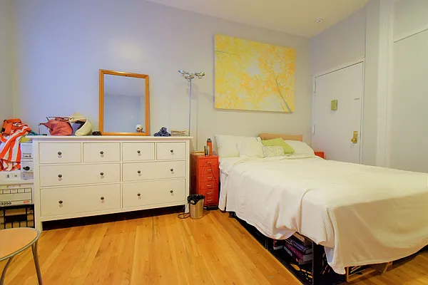 Rented by Lofts and Flats LLC | media 10