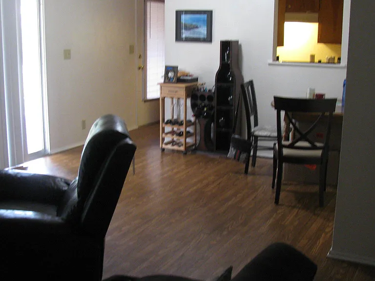 1366 Lafayette Rd — Photo 26