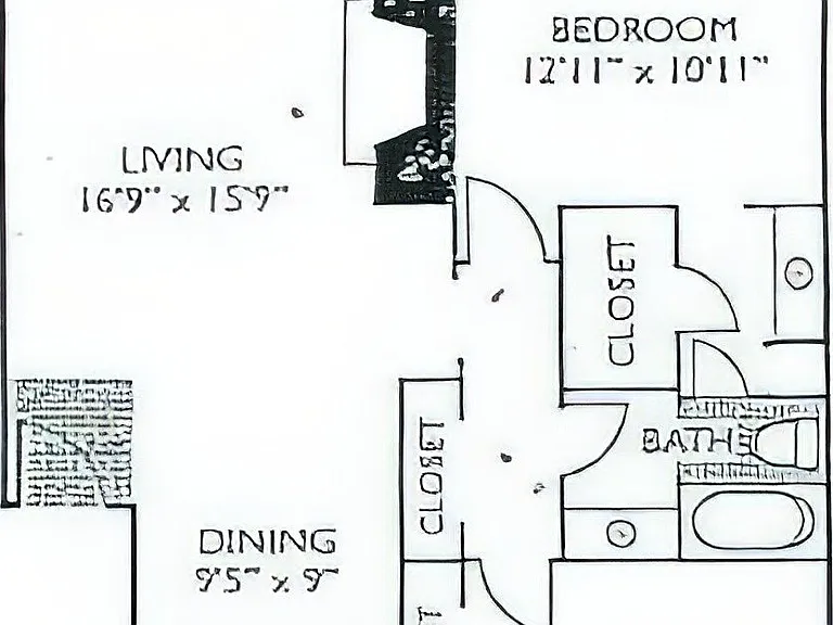 Regal Court Apartments — Photo 40