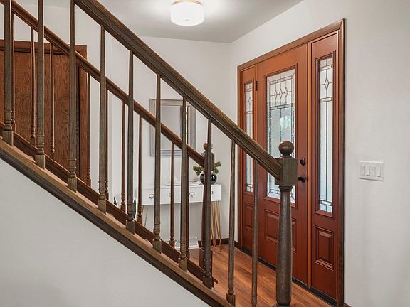 5th image of 6201 Knollwood Dr