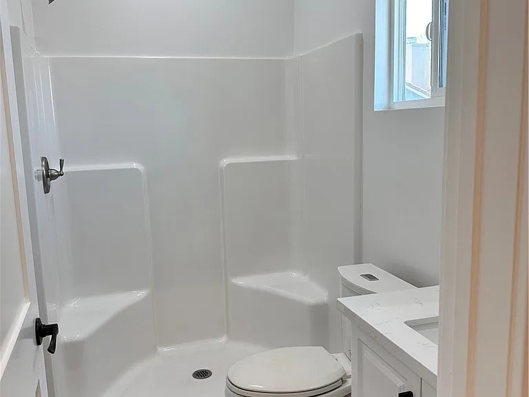 24375 Robie Ct — Photo 6