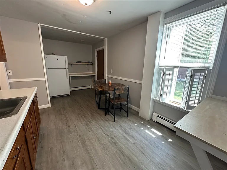 9 Oak St #1 — Photo 13